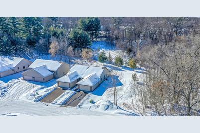 5922 Oxboro Avenue N, Oak Park Heights, MN 55082 - Photo 1