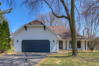 2960 Everest Lane N, Plymouth, MN 55447 - Photo 1