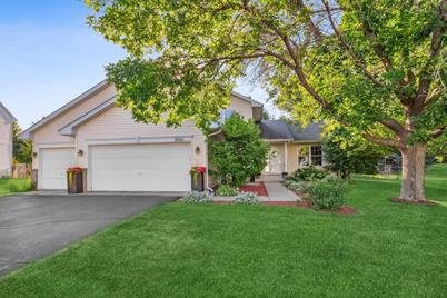 8066 Greenbriar Lane, Woodbury, MN 55125 - Photo 1