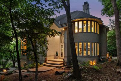 2031 Norway Pine Circle, Minnetonka, MN 55305 - Photo 1