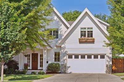 2500 Upton Avenue S, Minneapolis, MN 55405 - Photo 1