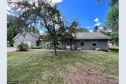 410 Stewart Avenue, Mora, MN 55051 - Photo 1