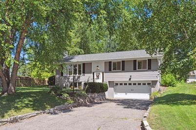 5740 Oakview Lane, Minnetonka, MN 55345 - Photo 1
