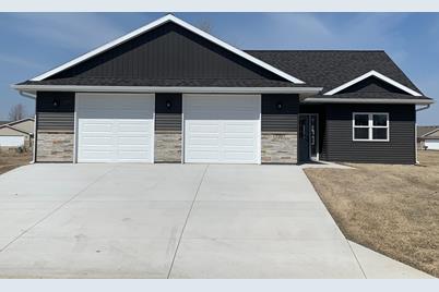 720 El Dorado Street SE, Owatonna, MN 55060 - Photo 1