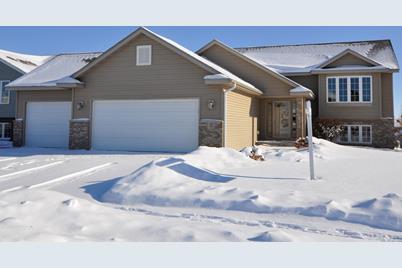 2002 8th Avenue NE, Kasson, MN 55944 - Photo 1