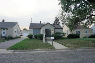 37 31st Avenue S, Saint Cloud, MN 56301 - Photo 1