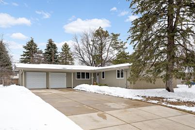 4916 Aspasia Lane, Edina, MN 55435 - Photo 1