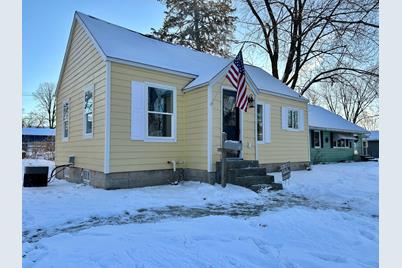 518 S Park Street S, Mora, MN 55051 - Photo 1