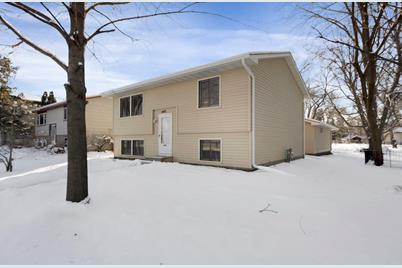 440 Pullman Avenue, Saint Paul Park, MN 55071 - Photo 1
