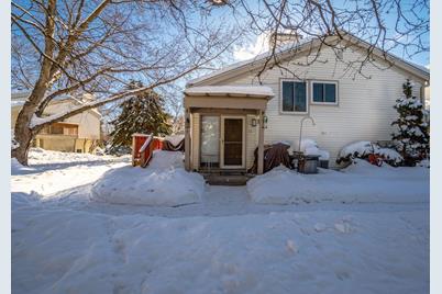 111 Bordeaux Court, Woodbury, MN 55125 - Photo 1