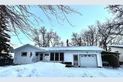 802 4th Street, Moose Lake, MN 55767 - Photo 1