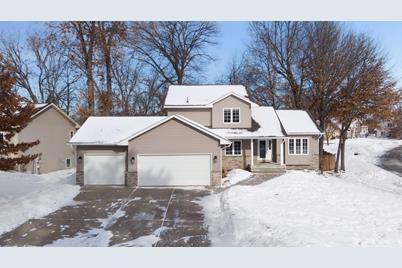 7014 46th Street N, Oakdale, MN 55128 - Photo 1