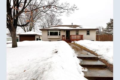 5625 Girard Avenue N, Brooklyn Center, MN 55430 - Photo 1