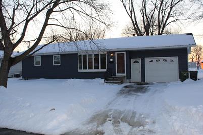 309 S Chestnut Street, Ellsworth, MN 56129 - Photo 1