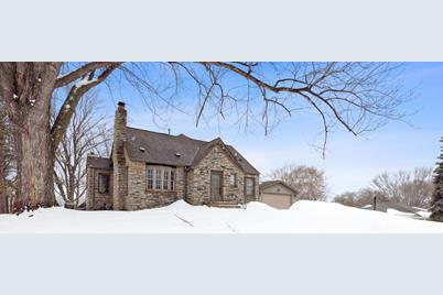 38 Hanley Road, Golden Valley, MN 55426 - Photo 1