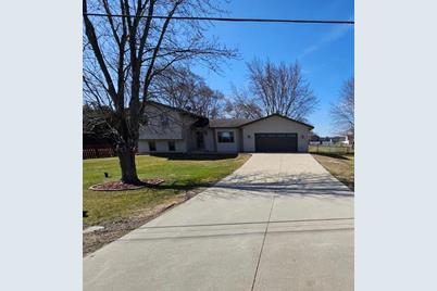 414 27th Street N, Sartell, MN 56377 - Photo 1