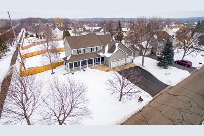 16620 39th Avenue N, Plymouth, MN 55446 - Photo 1