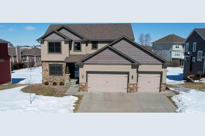 421 12th Street NW, Byron, MN 55920 - Photo 1