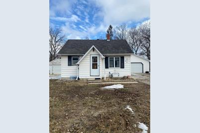 110 Clinton Street, Mapleview, MN 55912 - Photo 1