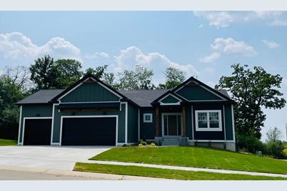 3807 Stone Point Dr NE, Rochester, MN 55906 - Photo 1