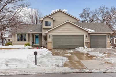 9113 Prestwick Court N, Brooklyn Park, MN 55443 - Photo 1