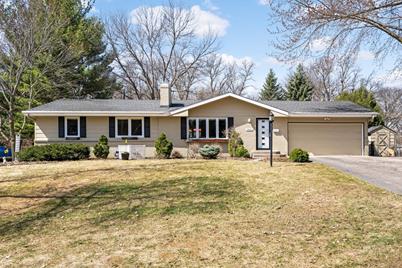 1955 Aquila Avenue N, Golden Valley, MN 55427 - Photo 1