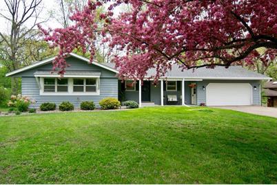 2914 Merlen Drive, Minnetonka, MN 55305 - Photo 1