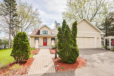 28495 Johnson Lane, Chisago City, MN 55013 - Photo 1