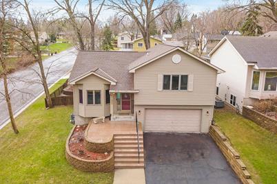 464 Haskell Street E, West Saint Paul, MN 55118 - Photo 1