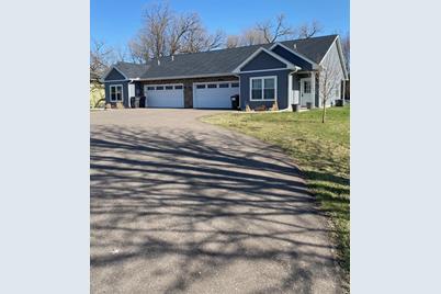 519 E Broadway Street, Monticello, MN 55362 - Photo 1