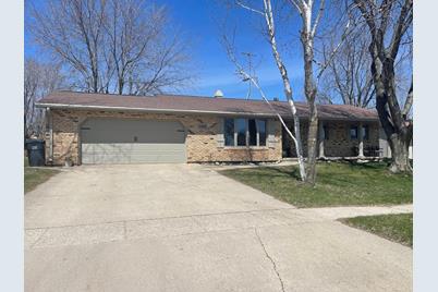 1166 Maplewood Drive, Worthington, MN 56187 - Photo 1