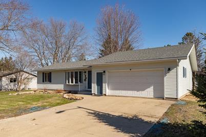 406 3rd Street NE, Hayfield, MN 55940 - Photo 1