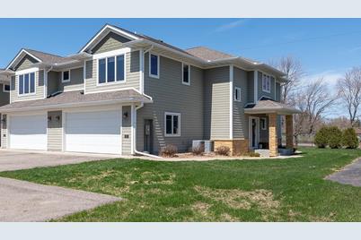 820 Pinnacle Path, Mankato, MN 56001 - Photo 1