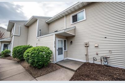 5916 Cahill Avenue, Inver Grove Heights, MN 55076 - Photo 1