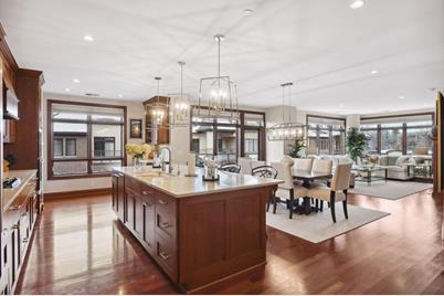 875 Lake Street N #301, Wayzata, MN 55391 - Photo 1