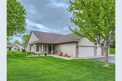 6779 24th Street N, Oakdale, MN 55128 - Photo 1