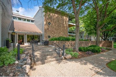 3020 Saint Albans Mill Road #202, Minnetonka, MN 55305 - Photo 1