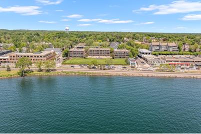 540 Indian Mound Street #4B, Wayzata, MN 55391 - Photo 1