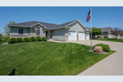 855 12th Street NW, Byron, MN 55920 - Photo 1