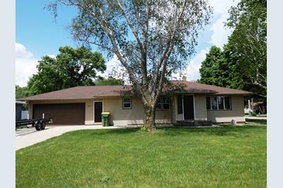 300 Trosky Road W, Edgerton, MN 56128 - Photo 1