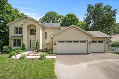 1145 Falls Curve, Chaska, MN 55318 - Photo 1