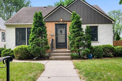 1880 Juliet Avenue, Saint Paul, MN 55105 - Photo 1