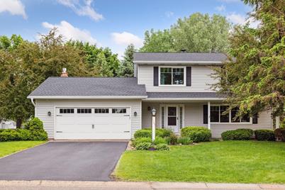 7185 Sherwood Road, Woodbury, MN 55125 - Photo 1