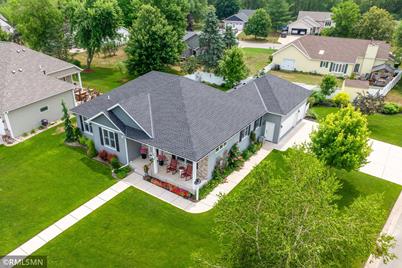 201 Barkley Circle E, Cannon Falls, MN 55009 - Photo 1