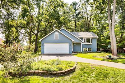 752 Labore Road, Little Canada, MN 55117 - Photo 1