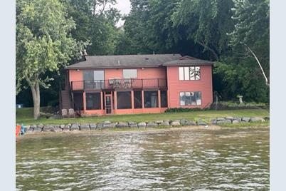 915 Oakridge Avenue, Shoreview, MN 55126 - Photo 1