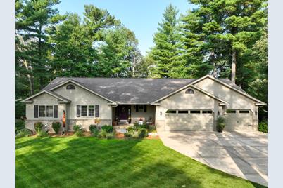 1116 Elm Avenue W, Menomonie, WI 54751 - Photo 1