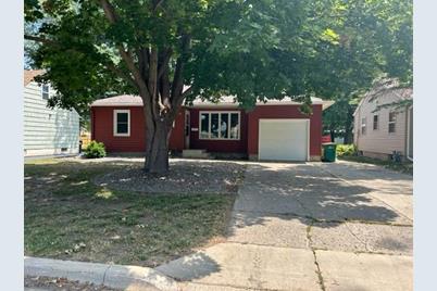 1108 Hoffman Avenue, Albert Lea, MN 56007 - Photo 1