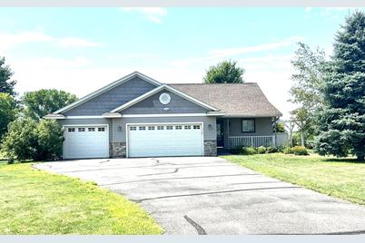 1006 167th Street, Hammond, WI 54015 - Photo 1