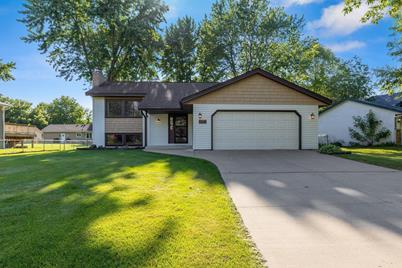 9762 Quincy Street NE, Blaine, MN 55434 - Photo 1